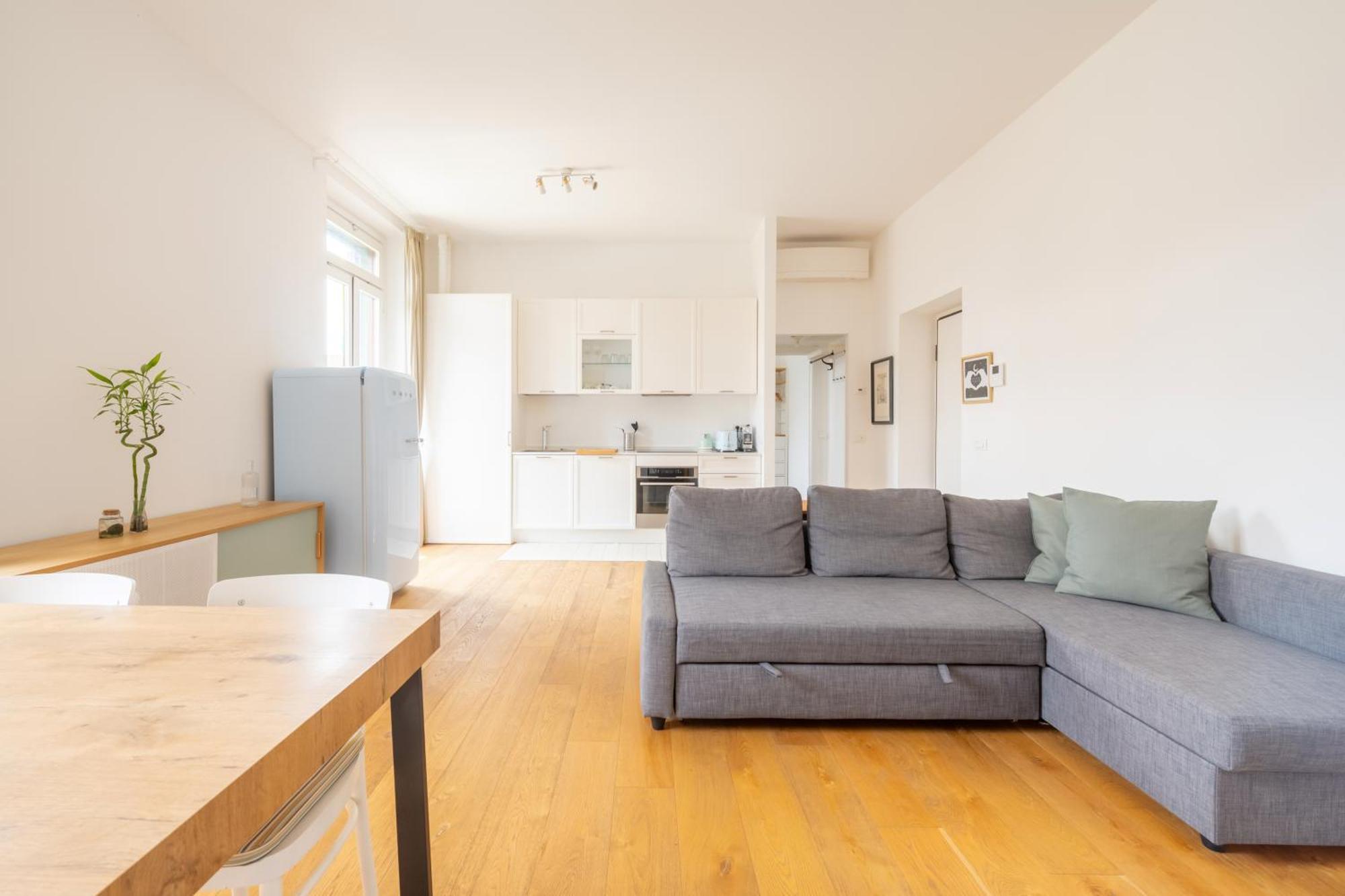 Milano Isola - Bright 2-Room Apartment With Balcony Экстерьер фото