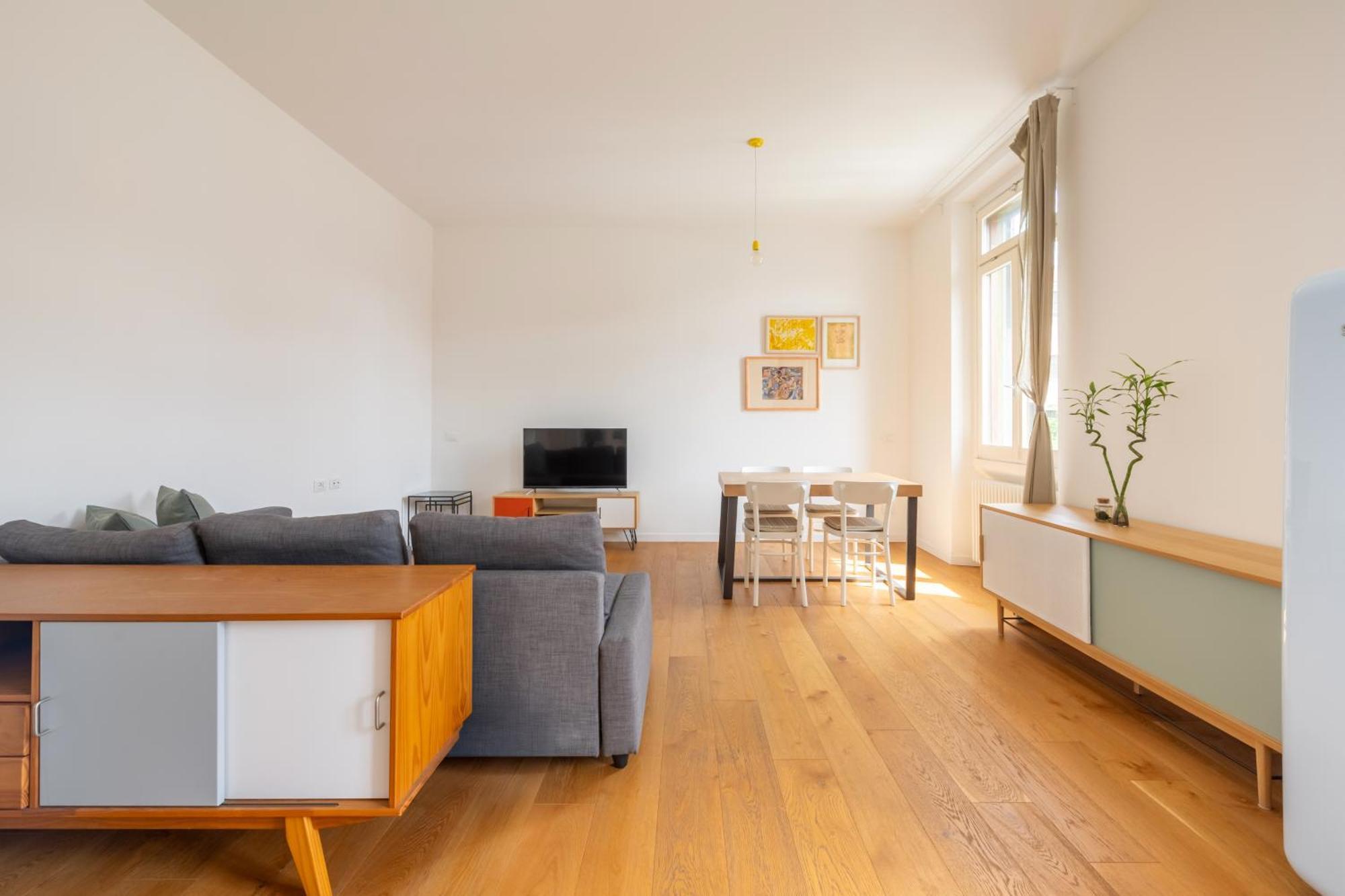 Milano Isola - Bright 2-Room Apartment With Balcony Экстерьер фото